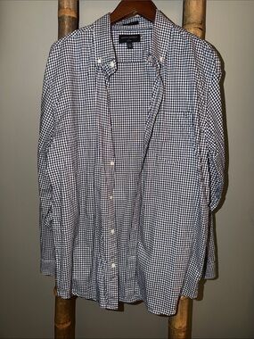 Banana Republic Men’s Navy & White Check Button-Down Shirt